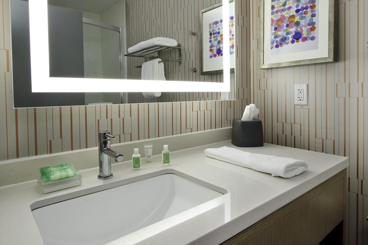 Holiday Inn Hattiesburg - North By Ihg Rum bild
