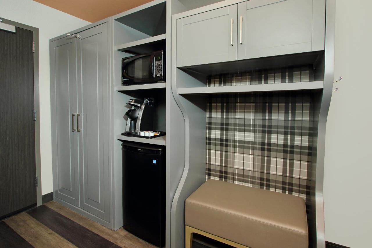 Holiday Inn Hattiesburg - North By Ihg Rum bild